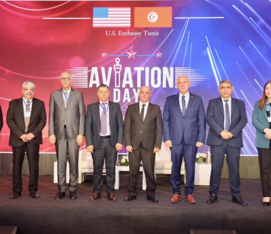 تونس وأمريكا تُطلقان شراكة استراتيجية في الطيران المدني