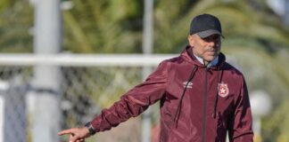 فسخ رسمي بين النجم الساحلي ومحمد المكشر