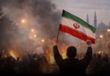 أمريكا تحذر: غادروا إيران فوراً بسبب الاحتجاجات