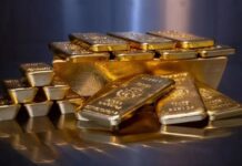 الذهب يقترب من 4900 دولار.. التوتر حول غرينلاند يُشعل السوق