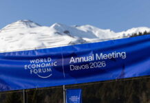 دافوس 2026: تونس تبحث عن مشاريع مشتركة واستثمارات أجنبية جديدة وزير الاقتصاد في دافوس: تونس تبحث عن استثمارات أجنبية وشراكات استراتيجية