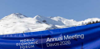 وزير الاقتصاد في دافوس: تونس تبحث عن استثمارات أجنبية وشراكات استراتيجية