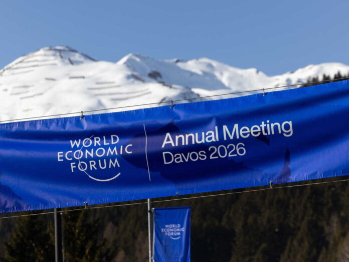 وزير الاقتصاد في دافوس: تونس تبحث عن استثمارات أجنبية وشراكات استراتيجية