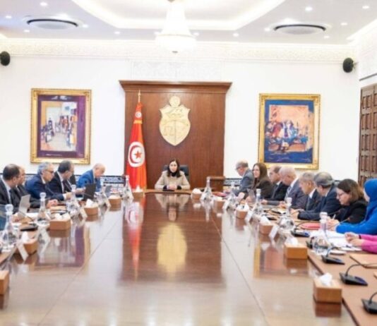 تونس تُفعّل تحويل الديون إلى استثمارات تنموية