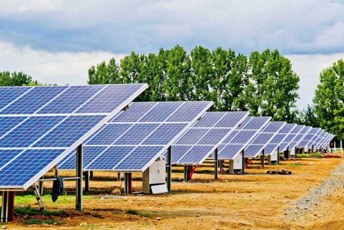 energie-solaire-en-tunisie-un-avenir-lumineux تونس تُطلق مشروع «إلمد» الشمسي 400 ميغاواط لتصدير الكهرباء إلى أوروبا