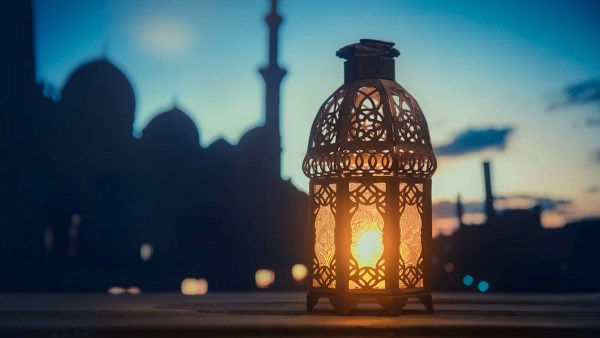 102 رمضان 2026: ساعات عمل إدارية مخفضة.. هل تنخفض الخدمة؟