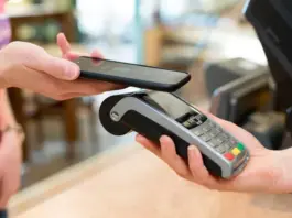 الدفع عبر الجوال يقفز 81% في تونس 2025.. والشيكات تنهار