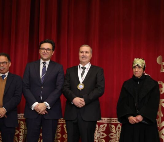 نزار شقرون يفوز بجائزة نجيب محفوظ للرواية العربية