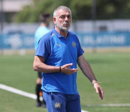 الترجي يُكلف براكوني بالإشراف المؤقت قبل مباراة بترو أتلتيكو