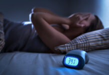 كيف تتغلب على الأرق: 10 نصائح فعالة لنوم عميق