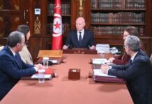 قيس سعيّد يناقش زيادة الأجور لسنوات 2026-2028