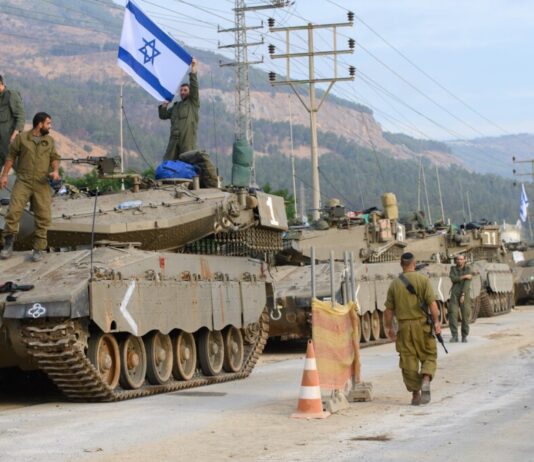 إسرائيل تبدأ عملية برية في جنوب لبنان ضمن "رأس الأسد"