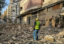 غارات إسرائيلية على صيدا وبعلبك تسفر عن قتلى وجرحى