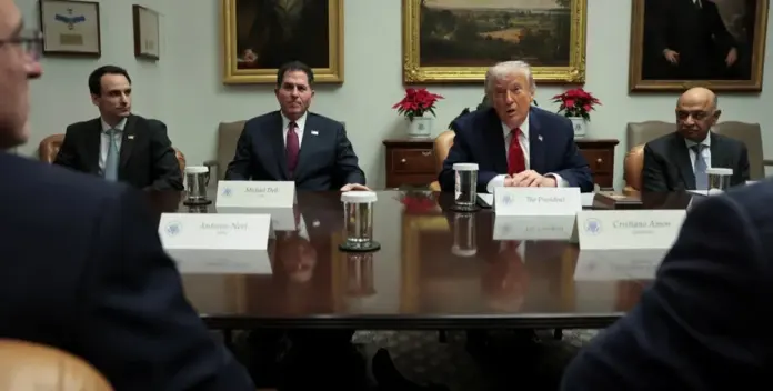 ترامب ينهي حرب إيران دون فتح هرمز