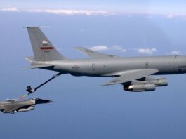 سقوط طائرة أمريكية من طراز KC-135 غرب العراق