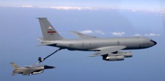 سقوط طائرة أمريكية من طراز KC-135 غرب العراق