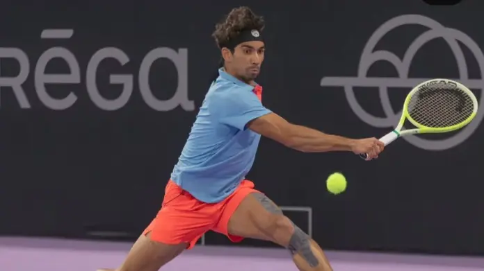 معز الشرقي يودع تصفيات إنديان ويلز من الدور الأول