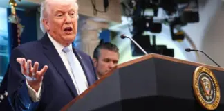 ترمب يعلن تعليق قصف إيران لمدة أسبوعين