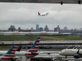 نقص وقود الطائرات يهدد السفر الجوي في أوروبا