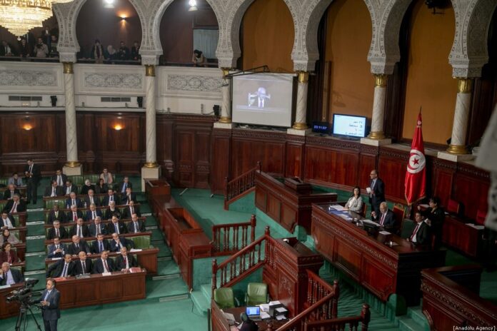 البرلمان التونسي يرفض قانون إعدام الأسرى الفلسطينيين