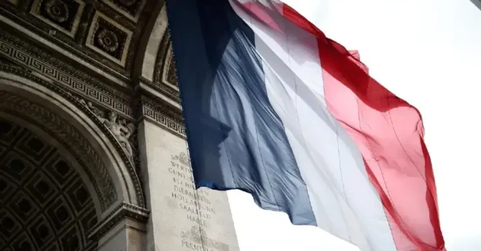 تونس تطلق مرحلة جديدة للهجرة المهنية القانونية نحو فرنسا