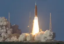 La NASA lance la mission Artemis 2 : Le premier voyage habité sur la Lune depuis plus d’un demi-siècle ناسا تطلق أرتميس 2 أول مهمة مأهولة إلى القمر منذ 1972