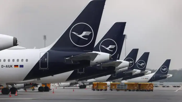 لوفتهانزا تلغي 20 ألف رحلة قصيرة بسبب الوقود