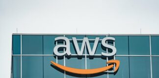 هجوم إيراني يعطل خدمات AWS في البحرين