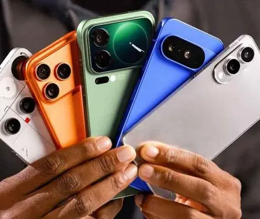 أكثر الهواتف مبيعًا في العالم 2025