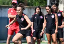 خطوة نحو المستقبل: الفيفا والجامعة التونسية ينظمان يوماً مفتوحاً لكرة القدم النسائية بالكرم