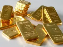 الذهب يرتفع بعد هبوطه لأدنى مستوى شهري