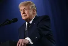 ترامب يتوقع إعلان “انتصار كامل” على إيران خلال أسبوعين ترامب يتوقع انتصاراً أمريكياً كاملاً على إيران