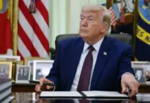 اتفاق أمريكي إيراني يفتح هرمز ويؤجل النووي
