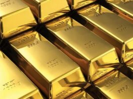 تراجع أسعار الذهب مع تعافي الدولار وسط ترقب السياسات التجارية