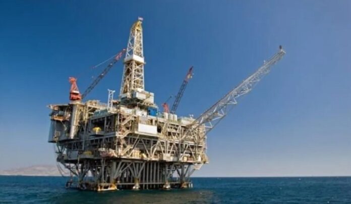 Plateforme pétrolière Plateforme pétrolière