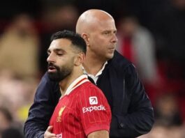 مدرب ليفربول: محمد صلاح يحتاج للتتويج بالألقاب للفوز بالكرة الذهبية