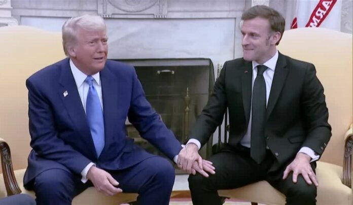 هل يمكن لليورو أن يستفيد من الفوضى الأمريكية؟ أوروبا تراهن على اضطرابات "ترامب" هل يمكن لليورو أن يستفيد من الفوضى الأمريكية؟ أوروبا تراهن على اضطرابات "ترامب"
