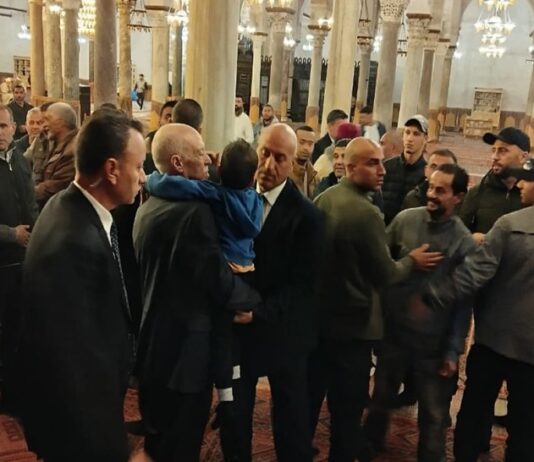 قيس سعيّد في زيارة مفاجئة إلى القيروان ويُوجّه تهنئة بالعيد