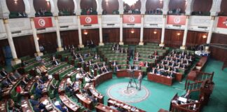 البرلمان ينطلق اليوم 25 مارس في جلسات استماع لوزيري النقل والتجارة