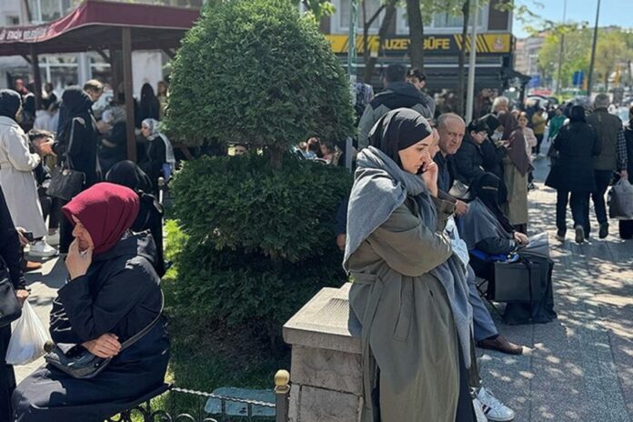 زلزال جديد بقوة 4.9 درجات قرب إسطنبول وتحذيرات من انهيارات