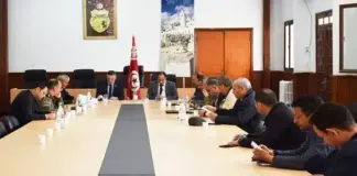 ولاية الكاف تستنفر لمواجهة خطر الجراد وتؤكد جاهزيتها
