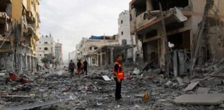 إسرائيل تُحول 30% من غزة إلى منطقة عسكرية وتواصل القصف
