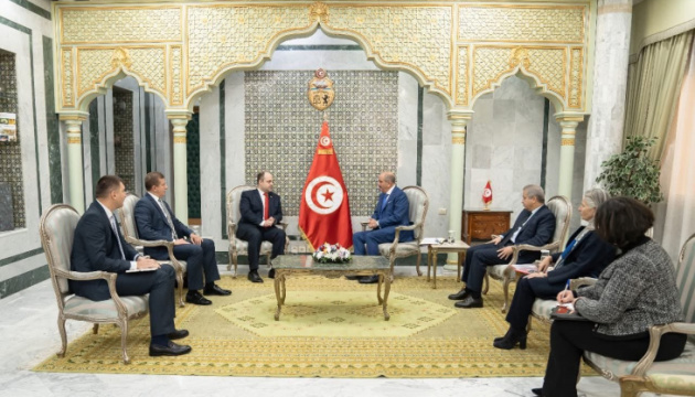 630_360_1734598286-436 تونس وجيبوتي تبحثان سبل تعزيز التعاون الاقتصادي في بغداد