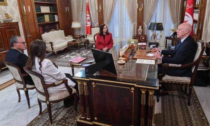 مشروع قانون المالية لسنة 2026 محور اجتماع في قصر قرطاج مشروع قانون المالية لسنة 2026 محور اجتماع في قصر قرطاج