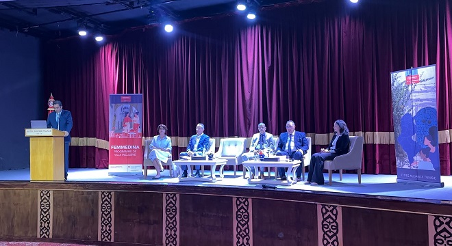 Conference-de-lancement-du-projet-Femmedina تونس تشارك في النسخة الأولى من منتدى الفينتك الموريتاني