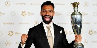 محمد صلاح يتوج بجائزة أفضل لاعب في إنجلترا للمرة الثالثة