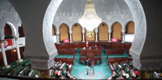 مقترح قانون "استثنائي" لانتداب أصحاب الشهائد العليا الذين طالت بطالتهم
