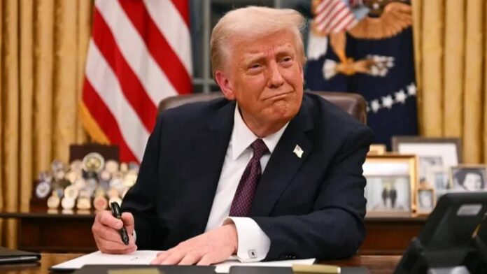 Trump chairs expanded White House meeting on Gaza ترامب يترأس اجتماعاً موسعاً في البيت الأبيض بشأن غزة
