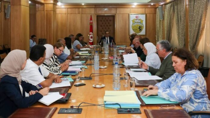 The Tunisian Atomic Energy Commission adopts a framework program for the safe use of nuclear technologies لجنة الطاقة الذرية التونسية تعتمد برنامجاً إطارياً للاستخدام الآمن للتقنيات النووية