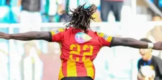الترجي يتصدر الدوري التونسي بعد فوز على صفاقس: تعادلات المنافسين وحادث في زرزيس